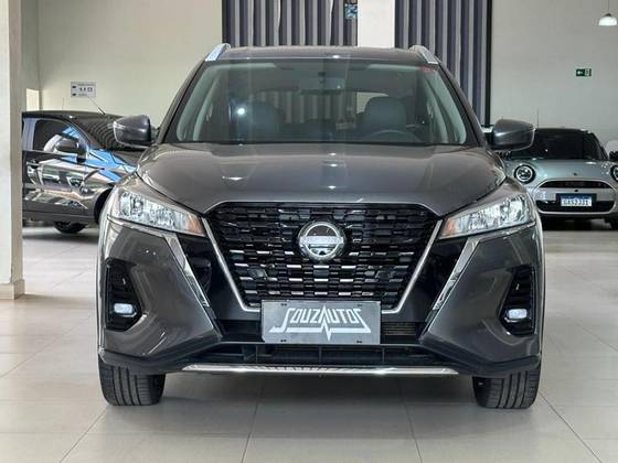 NISSAN KICKS PLAY 1.6 16V FLEXSTART SENSE XTRONIC NISSAN KICKS PLAY 1.6 16V FLEXSTART SENSE XTRONIC